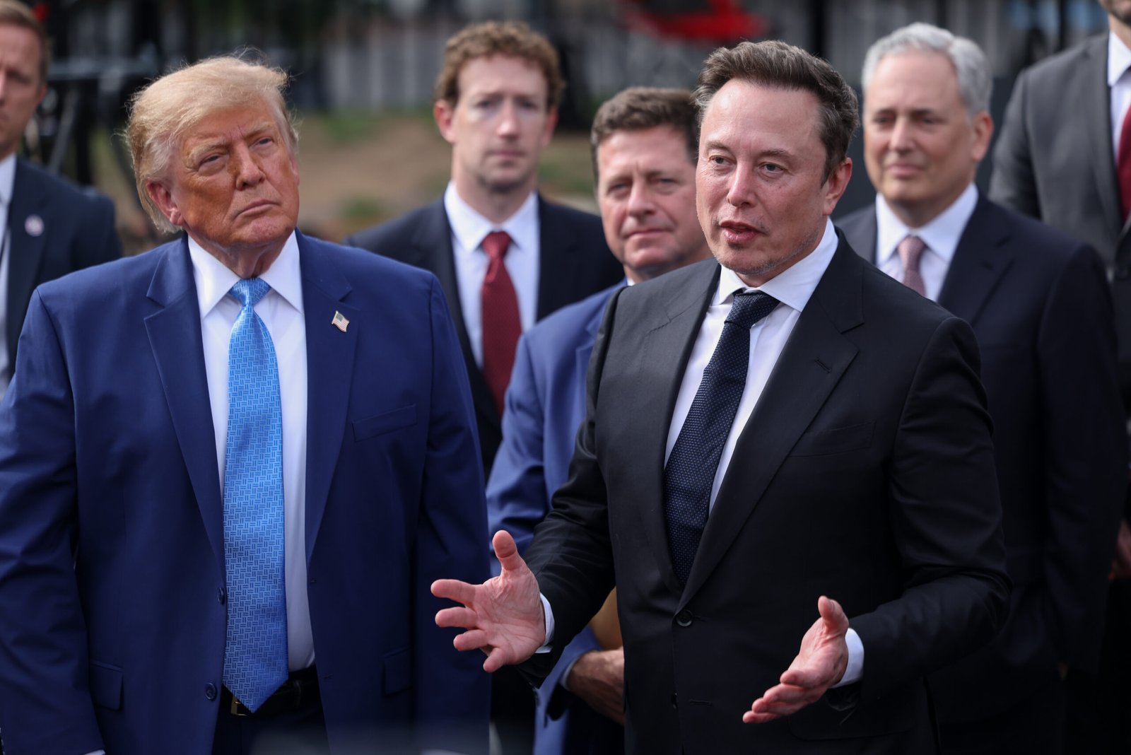trump’s-‘super-intelligence’-ai-rebrand-has-everyone-shopping-for-slovenia’s.si-domain