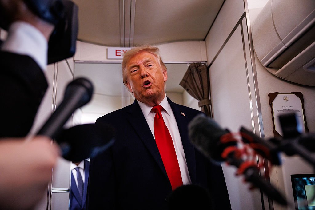 politico-blocked-from-traveling-with-trump-on-air-force-one-amid-battle-over-media-access