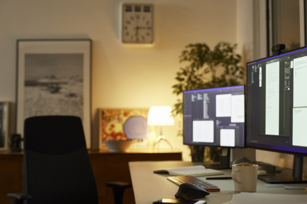 this-is-the-hardware-i-recommend-to-controlling-multiple-computers-with-one-keyboard-and-mouse
