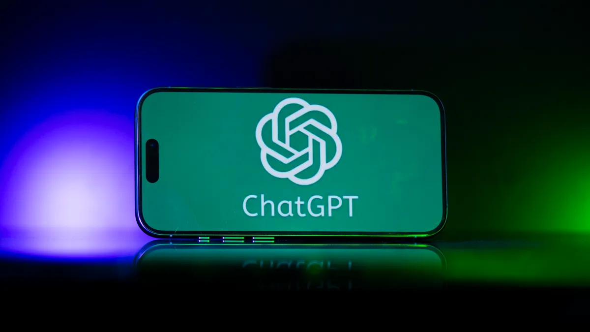 chatgpt-for-teens-is-an-‘unacceptable-risk,’-watchdog-group-says