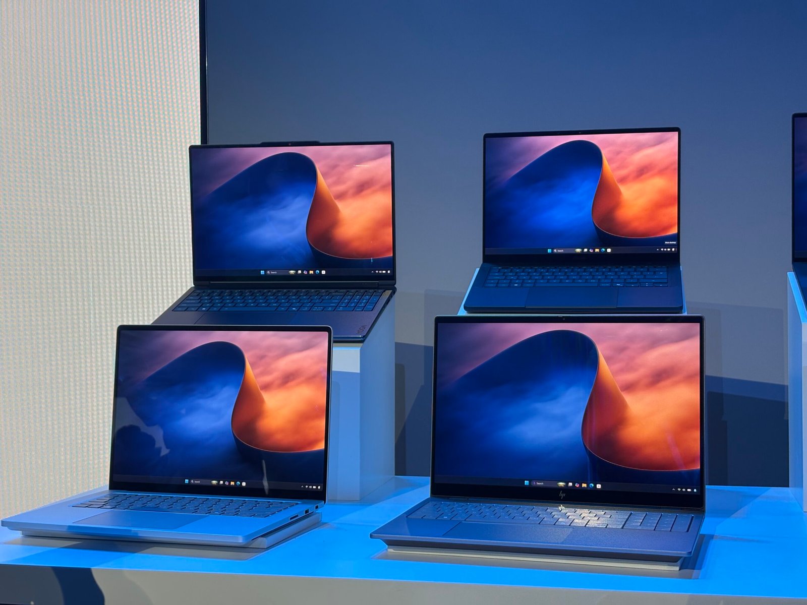 the-surface-laptop-ultra-is-here:-microsoft-and-nvidia-built-a-premium-computer-for-the-ai-age