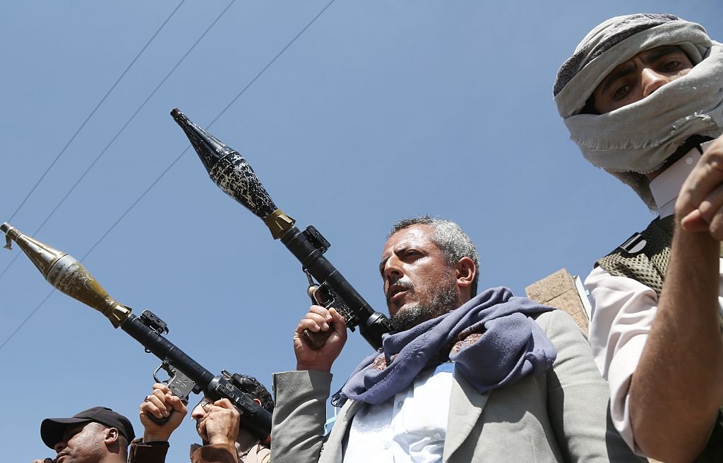 houthi-attacks-on-saudi-airports-kill-3-amid-escalating-war-in-yemen