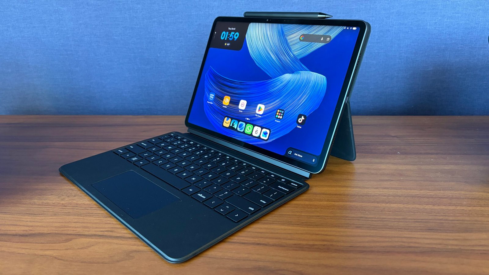 goodbye,-fire-tablet:-amazon’s-new-alexa-tablet-is-a-flashy-portable-entertainment-hub